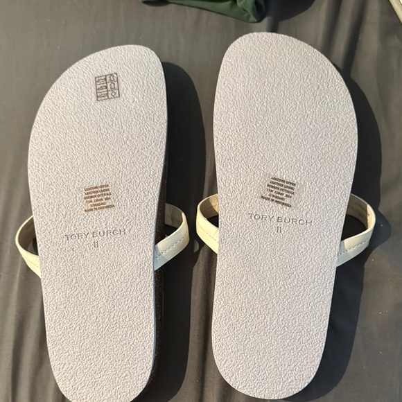 NWOT- Tory Burch Miller cloud sandal- lavender/black/ivory - Picture 4 of 6